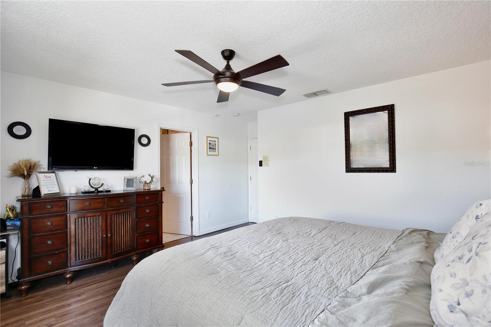 2115 HEATHWOOD CIR, ORLANDO, FL, 32828