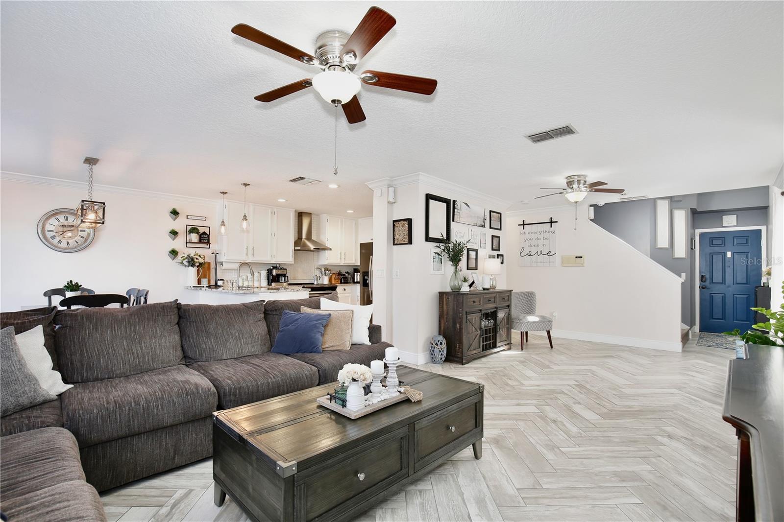 2115 HEATHWOOD CIR, ORLANDO, FL, 32828