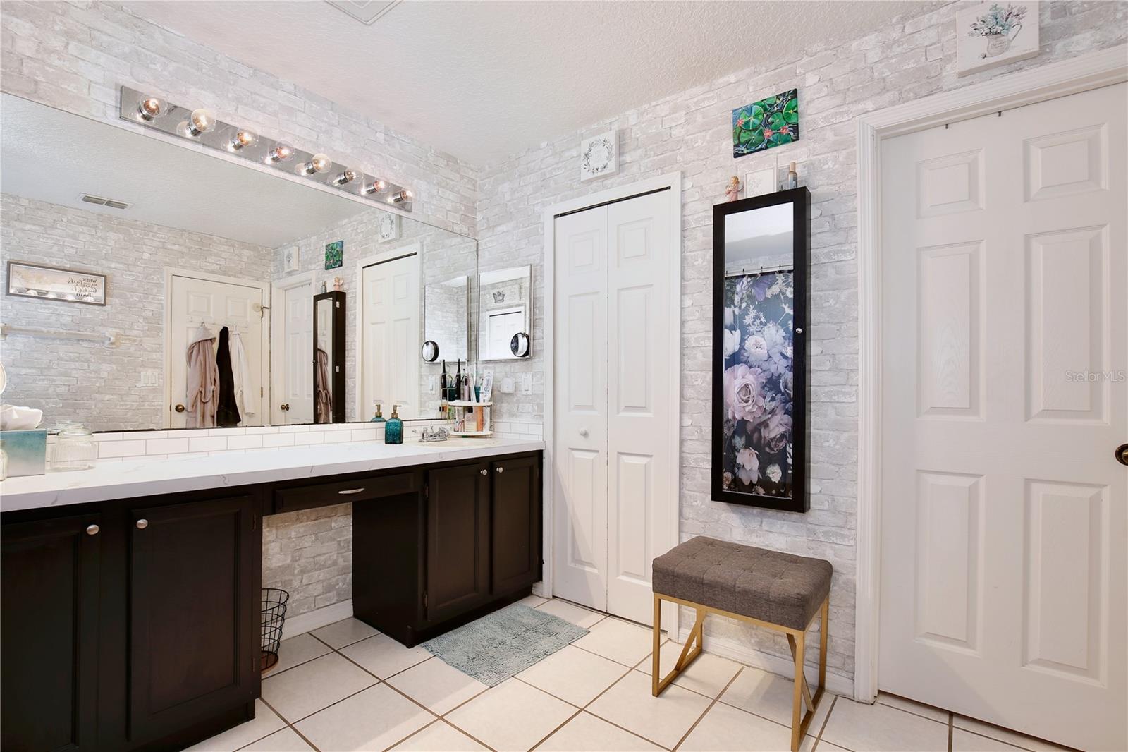 2115 HEATHWOOD CIR, ORLANDO, FL, 32828