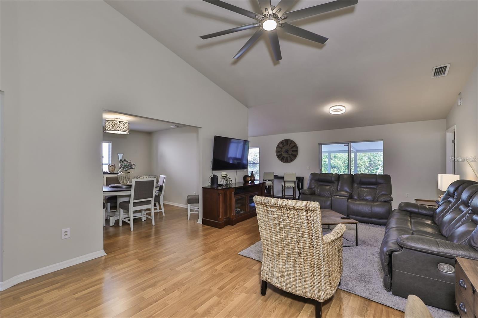 128 LOOKOUT DR, APOLLO BEACH, FL, 33572