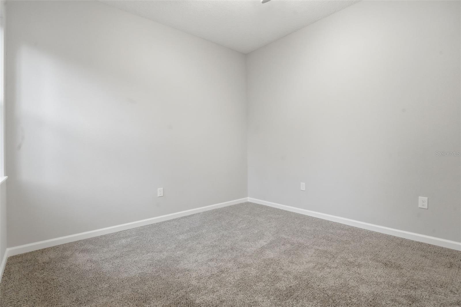 3 AMIGOS RD, DEBARY, FL, 32713