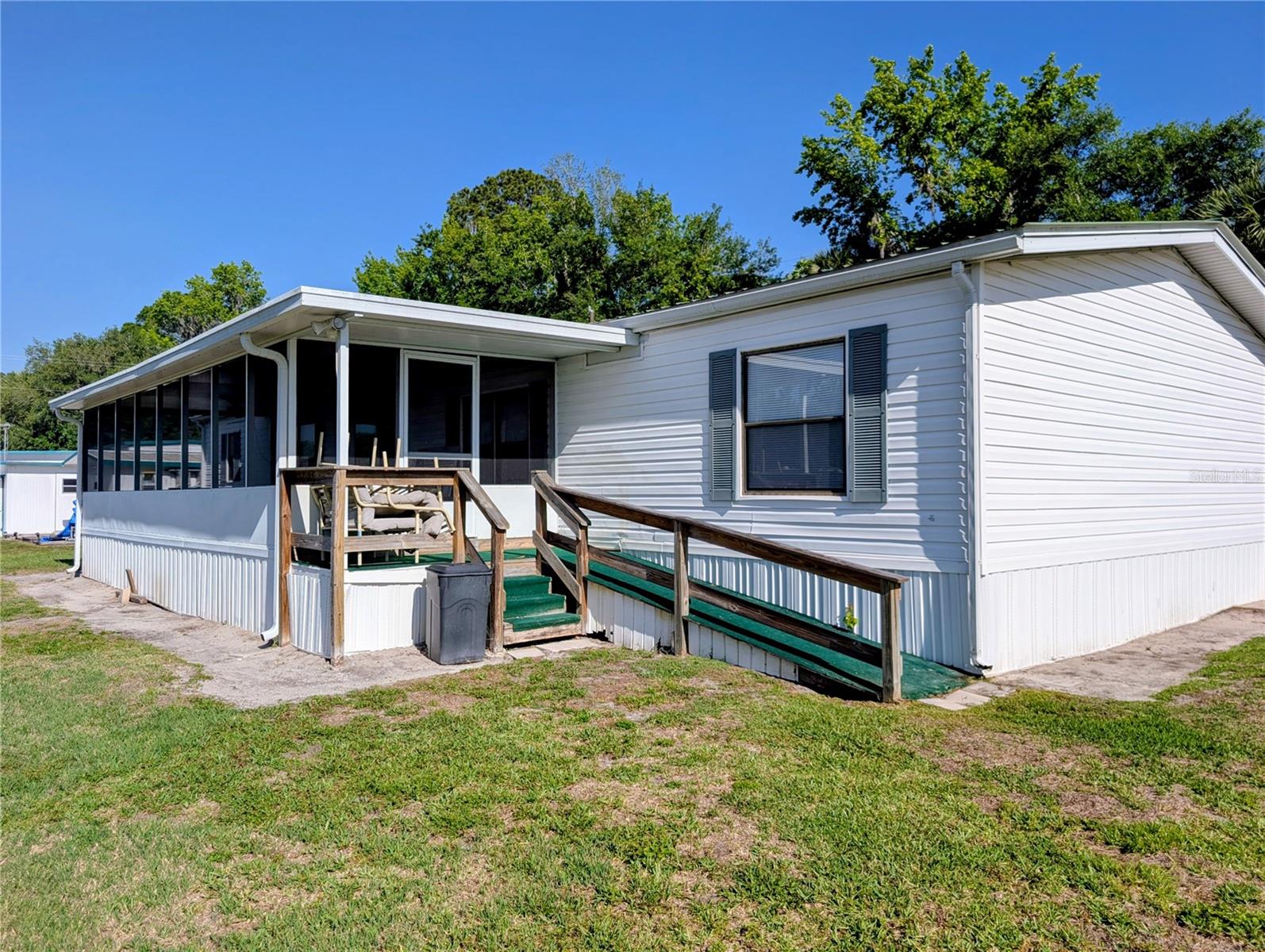 25836 MANHATTAN LN, ASTOR, FL, 32102