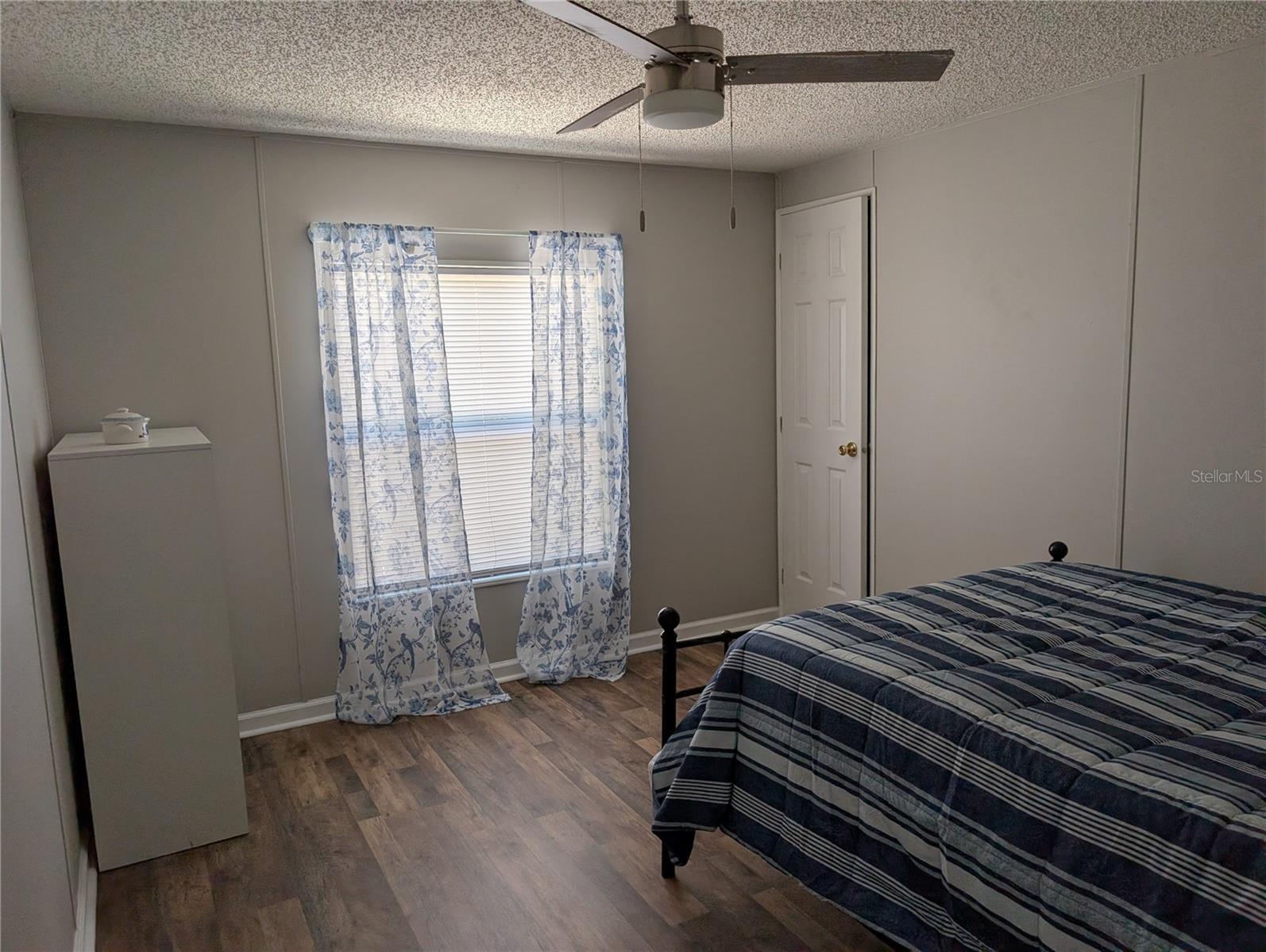 25836 MANHATTAN LN, ASTOR, FL, 32102