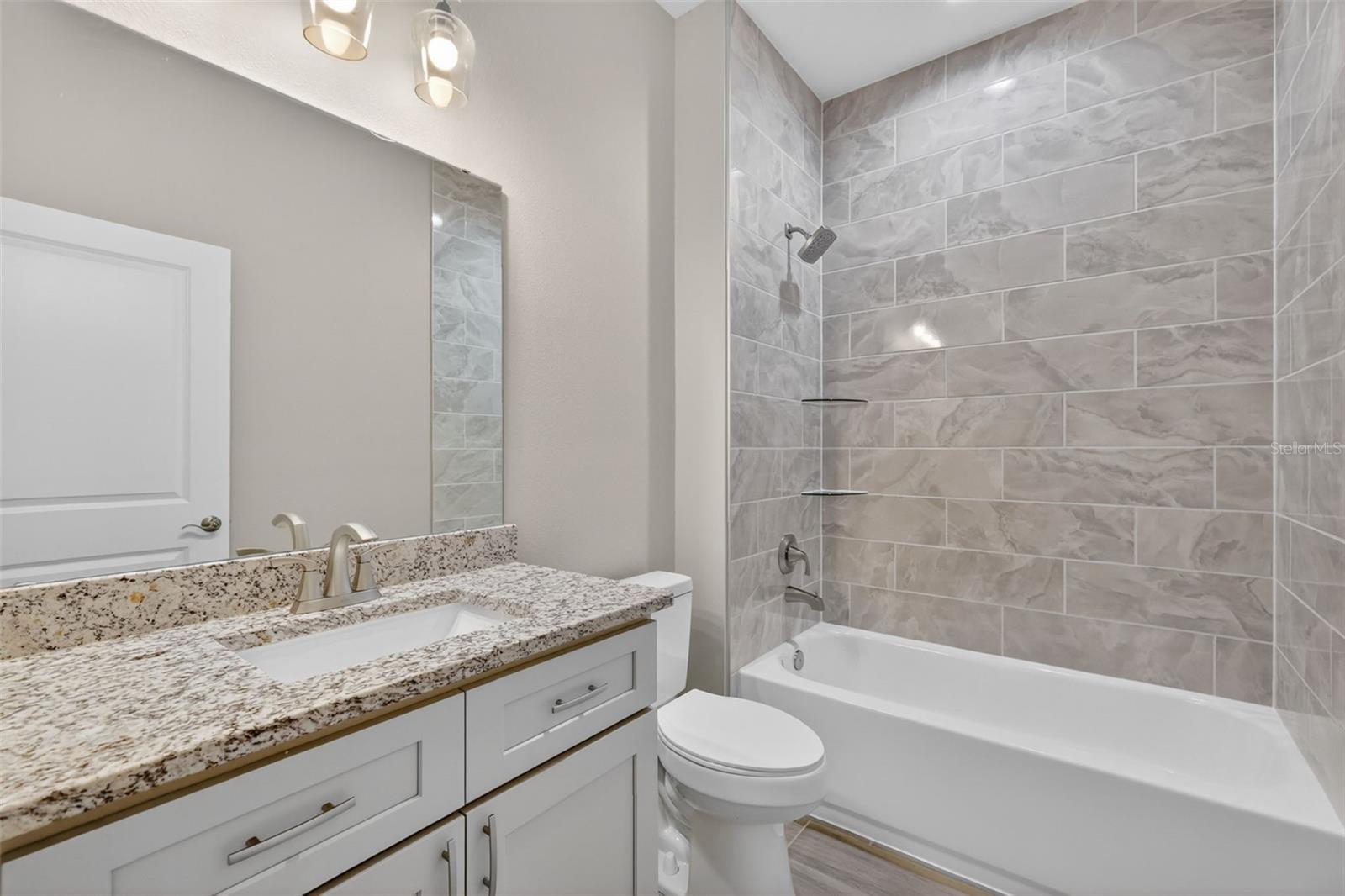 38905 PINE ST, UMATILLA, FL, 32784