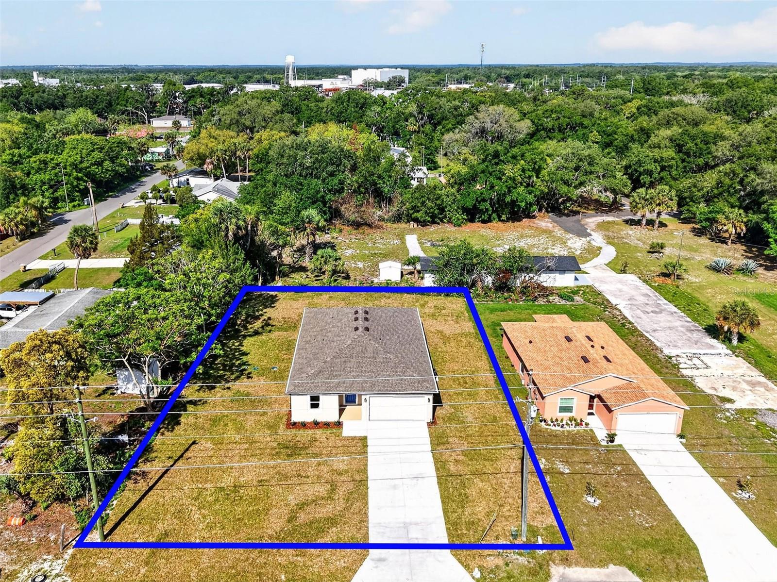 38905 PINE ST, UMATILLA, FL, 32784