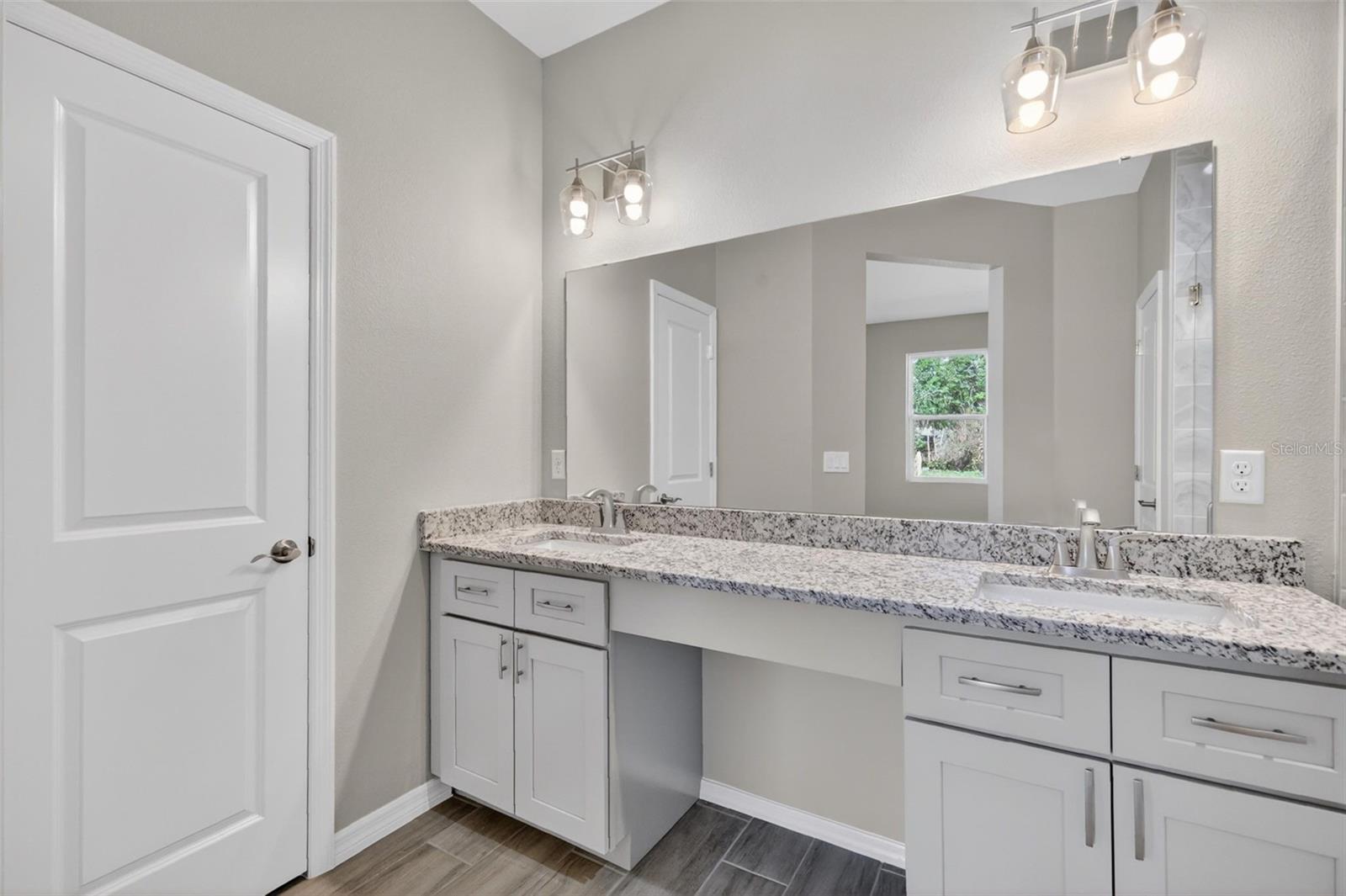 38905 PINE ST, UMATILLA, FL, 32784