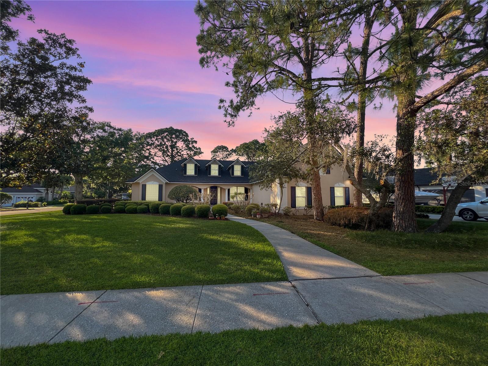 8537 REDLEAF LN, ORLANDO, FL, 32819