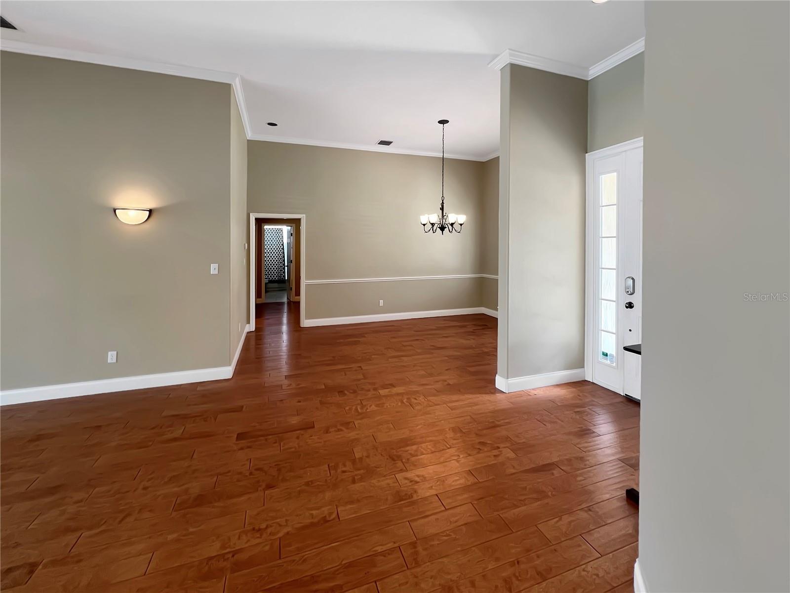 8537 REDLEAF LN, ORLANDO, FL, 32819