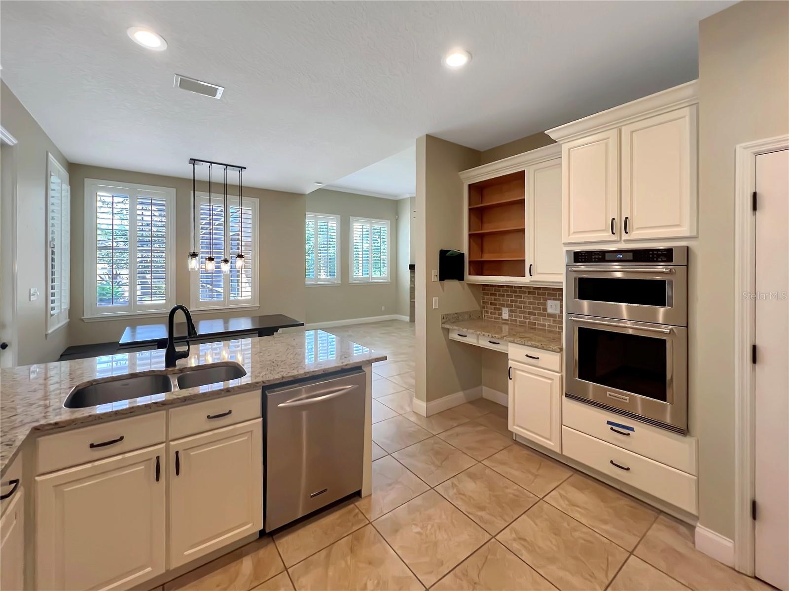8537 REDLEAF LN, ORLANDO, FL, 32819