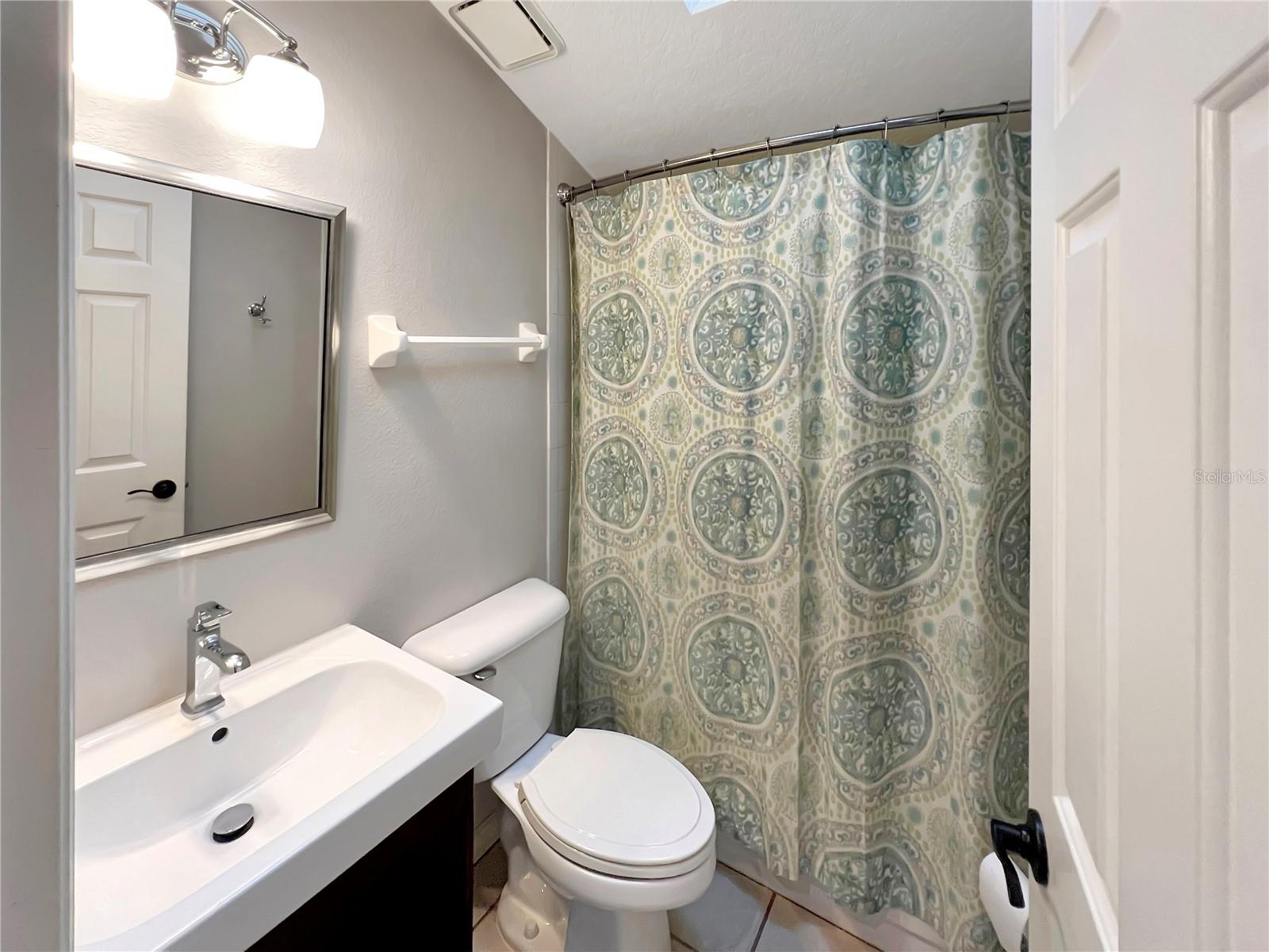 8537 REDLEAF LN, ORLANDO, FL, 32819