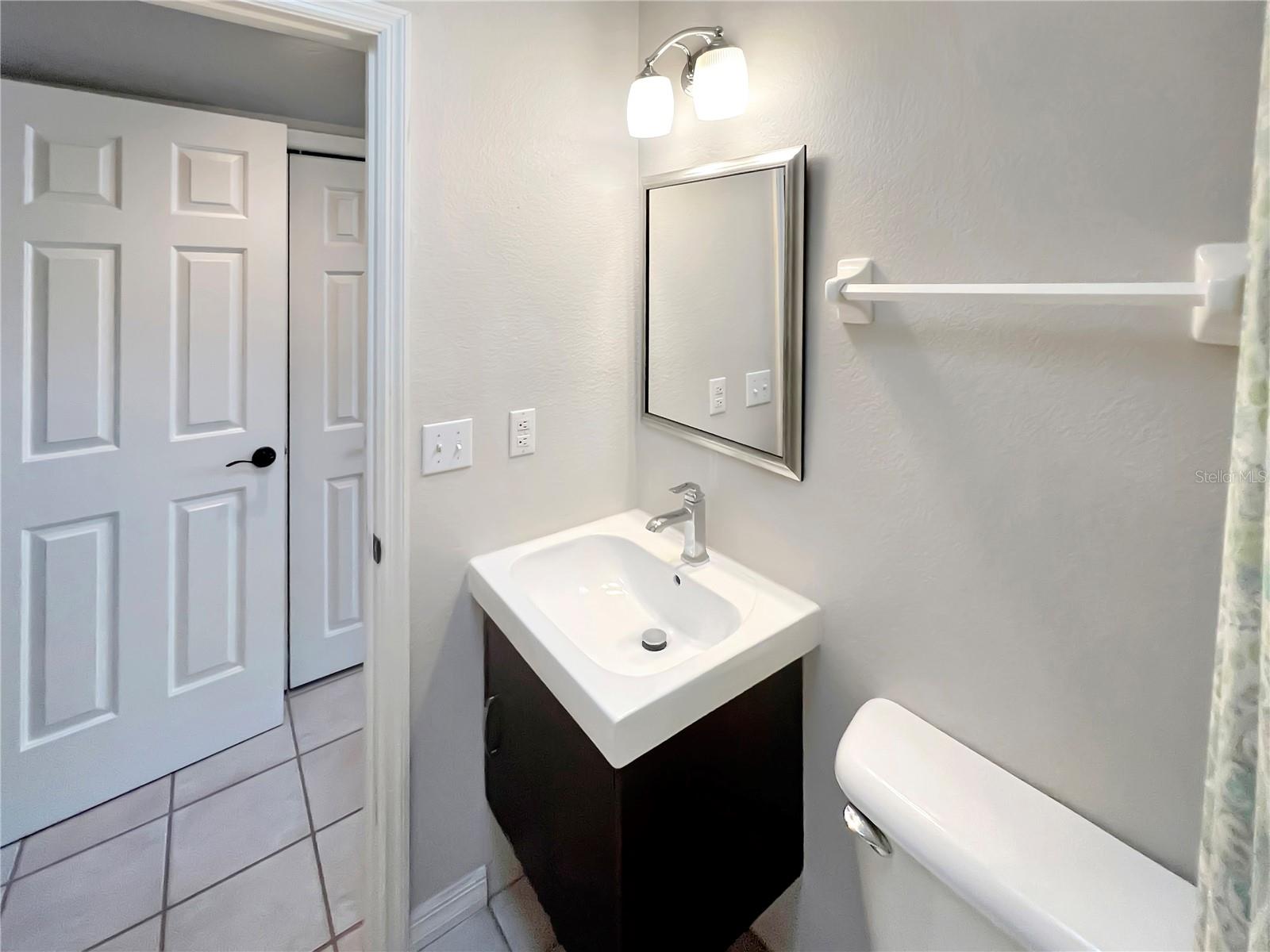 8537 REDLEAF LN, ORLANDO, FL, 32819