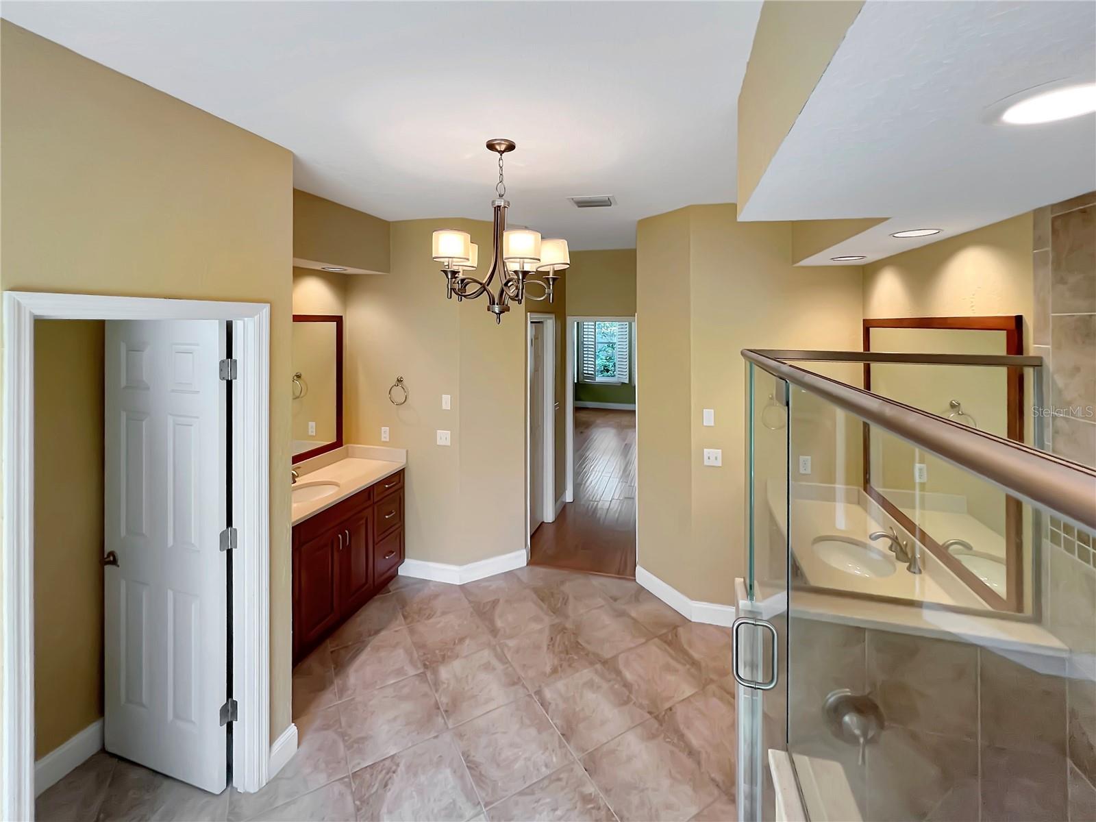 8537 REDLEAF LN, ORLANDO, FL, 32819