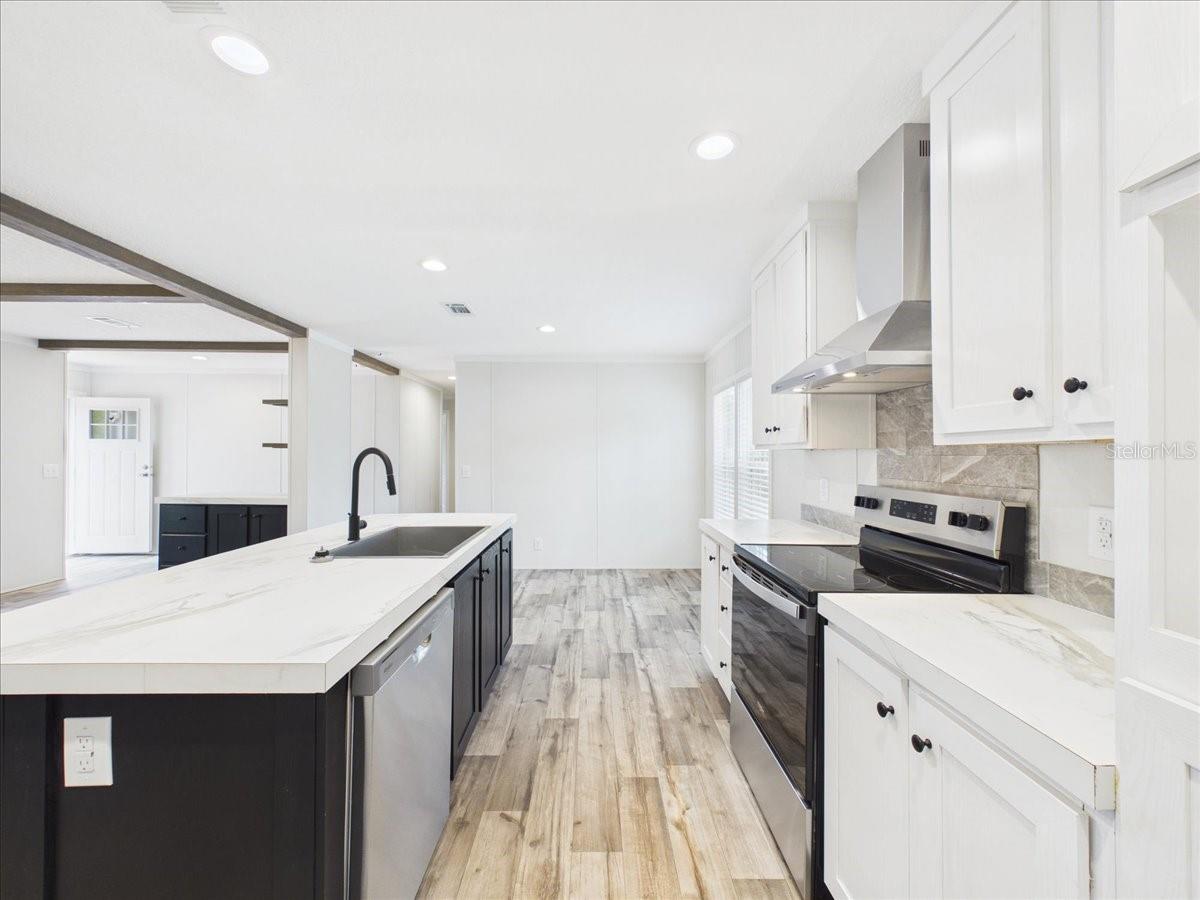 137 BEULAH DR, HAWTHORNE, FL, 32640