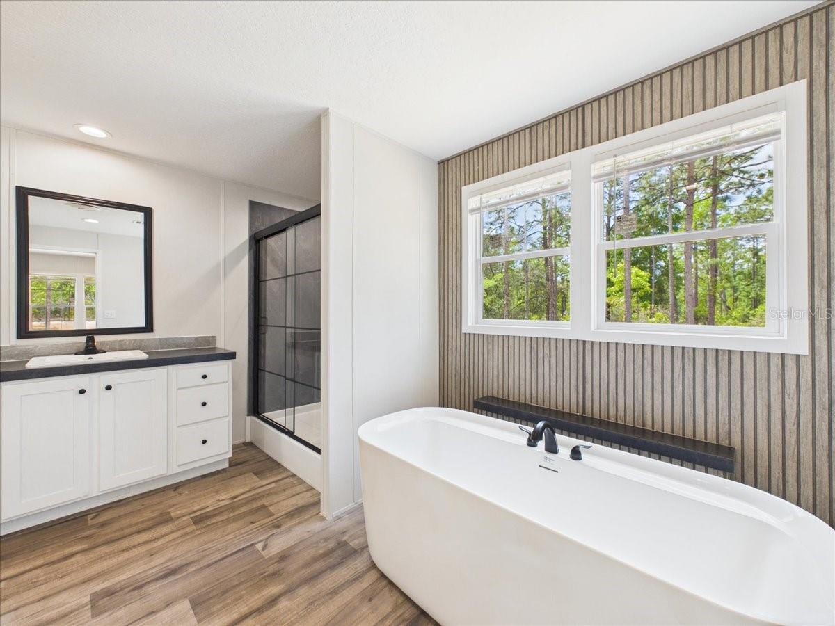 137 BEULAH DR, HAWTHORNE, FL, 32640