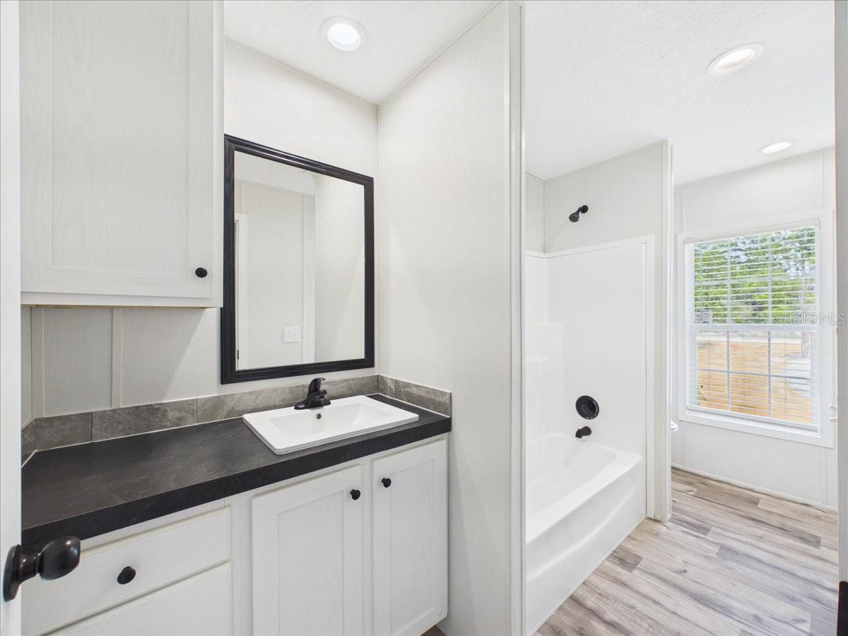 137 BEULAH DR, HAWTHORNE, FL, 32640