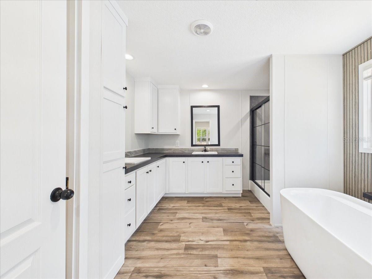 137 BEULAH DR, HAWTHORNE, FL, 32640