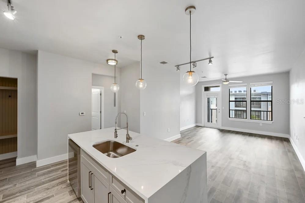 776-1 N ORANGE AVE, ORLANDO, FL, 32801