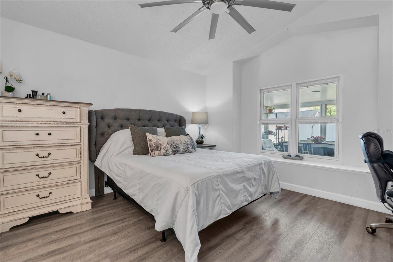 7424 SWAN LAKE DR, NEW PORT RICHEY, FL, 34655