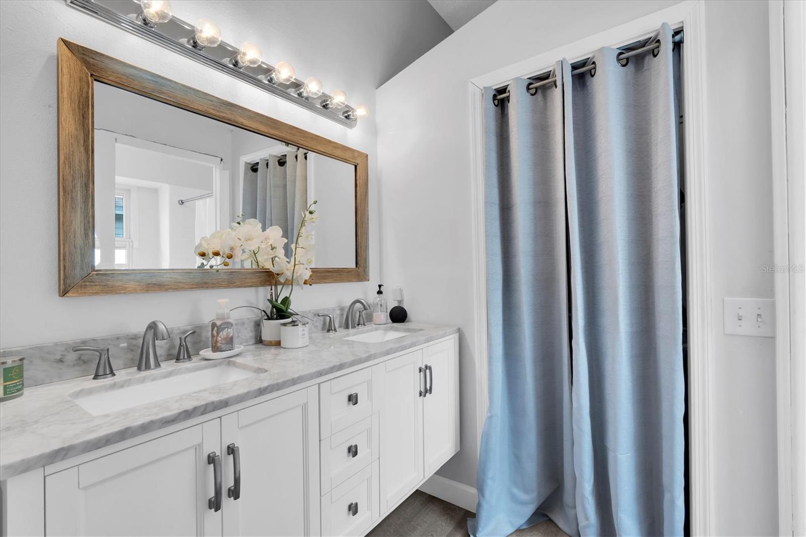 7424 SWAN LAKE DR, NEW PORT RICHEY, FL, 34655