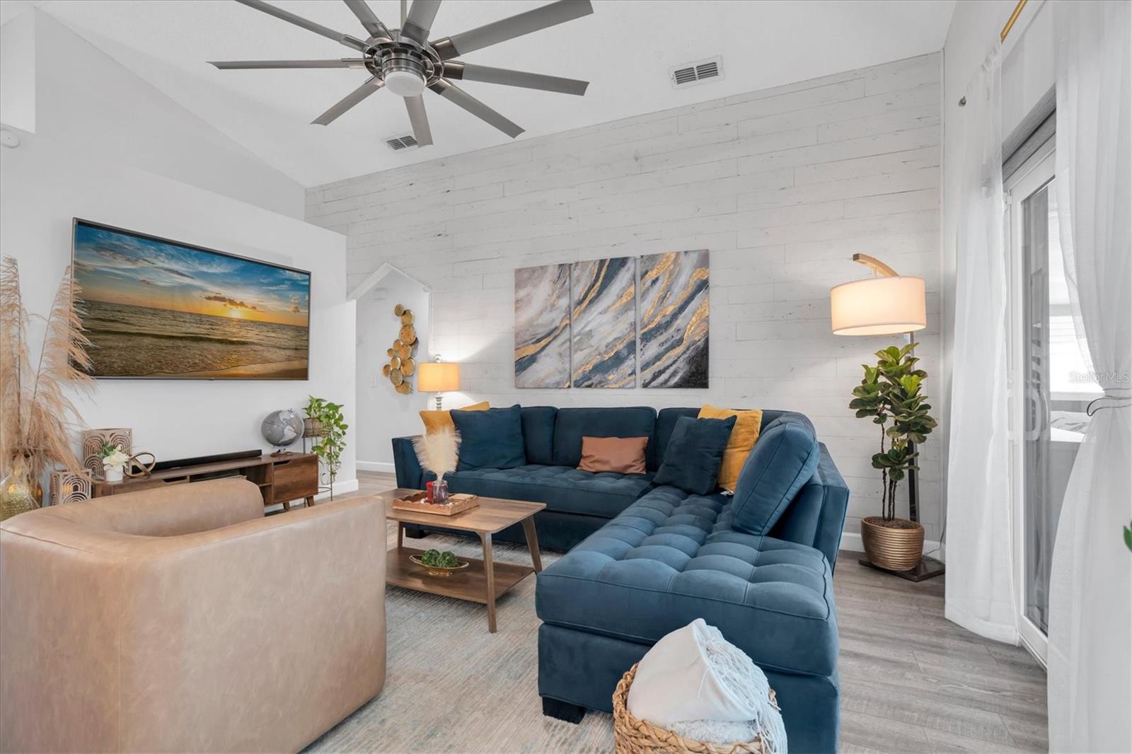 7424 SWAN LAKE DR, NEW PORT RICHEY, FL, 34655