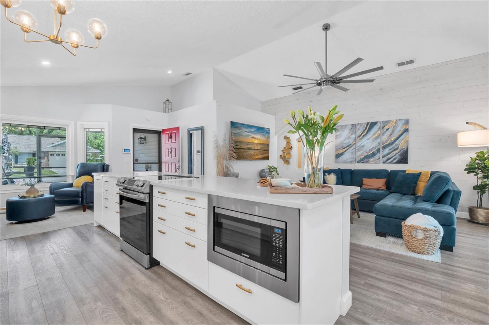 7424 SWAN LAKE DR, NEW PORT RICHEY, FL, 34655