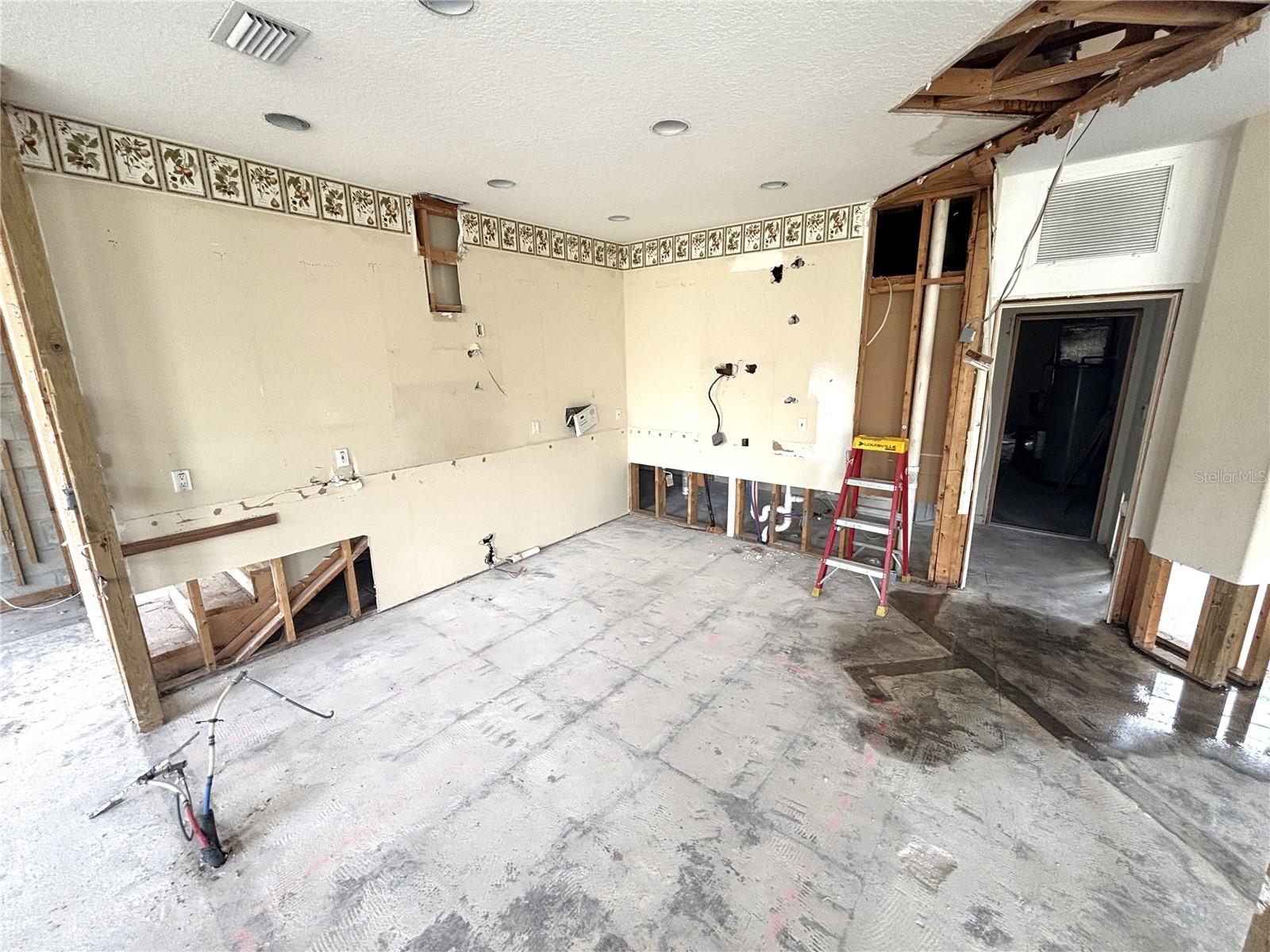 2457 BAESEL VIEW DR, ORLANDO, FL, 32835