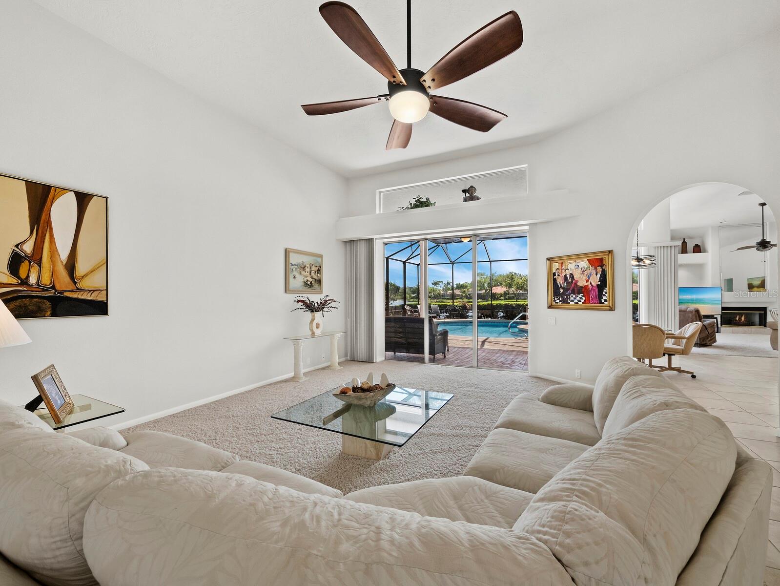 8615 WOODBRIAR DR, SARASOTA, FL, 34238