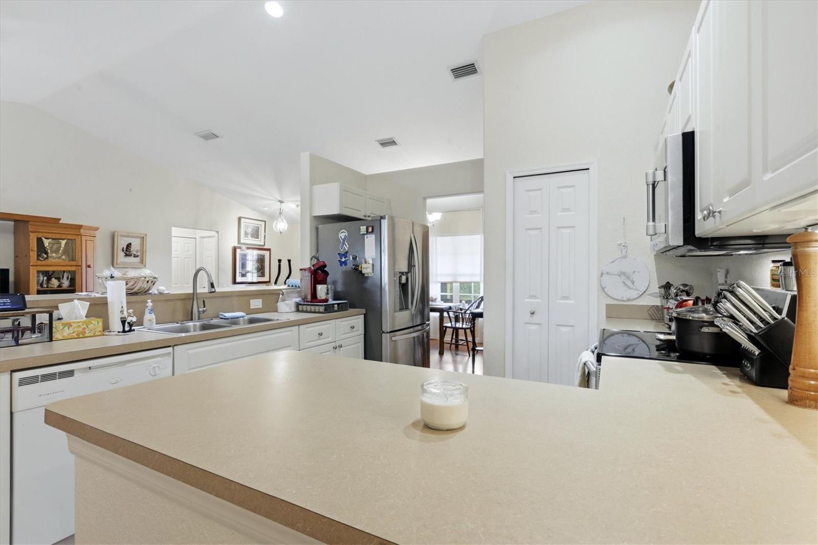 11200 CARNEGIE AVE, ENGLEWOOD, FL, 34224