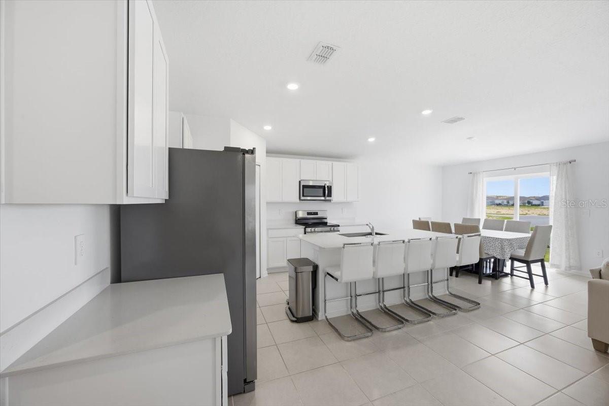 2350 MCKINLEY DR, LAKE WALES, FL, 33853