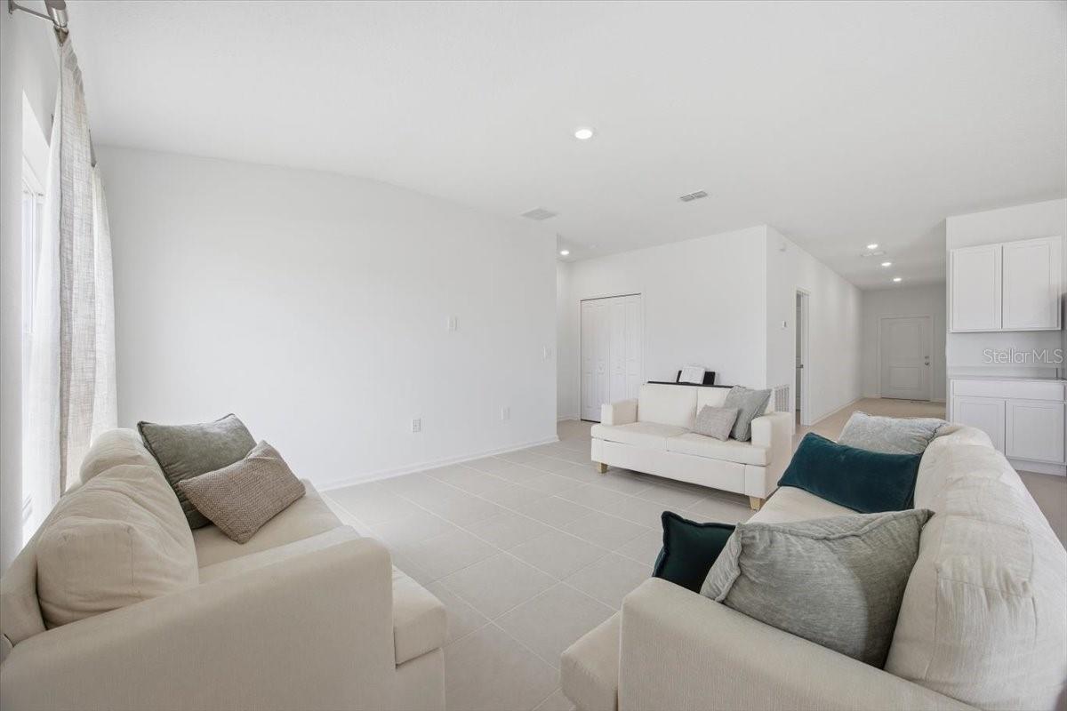 2350 MCKINLEY DR, LAKE WALES, FL, 33853