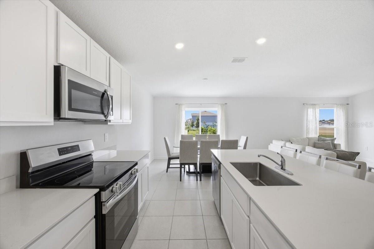 2350 MCKINLEY DR, LAKE WALES, FL, 33853