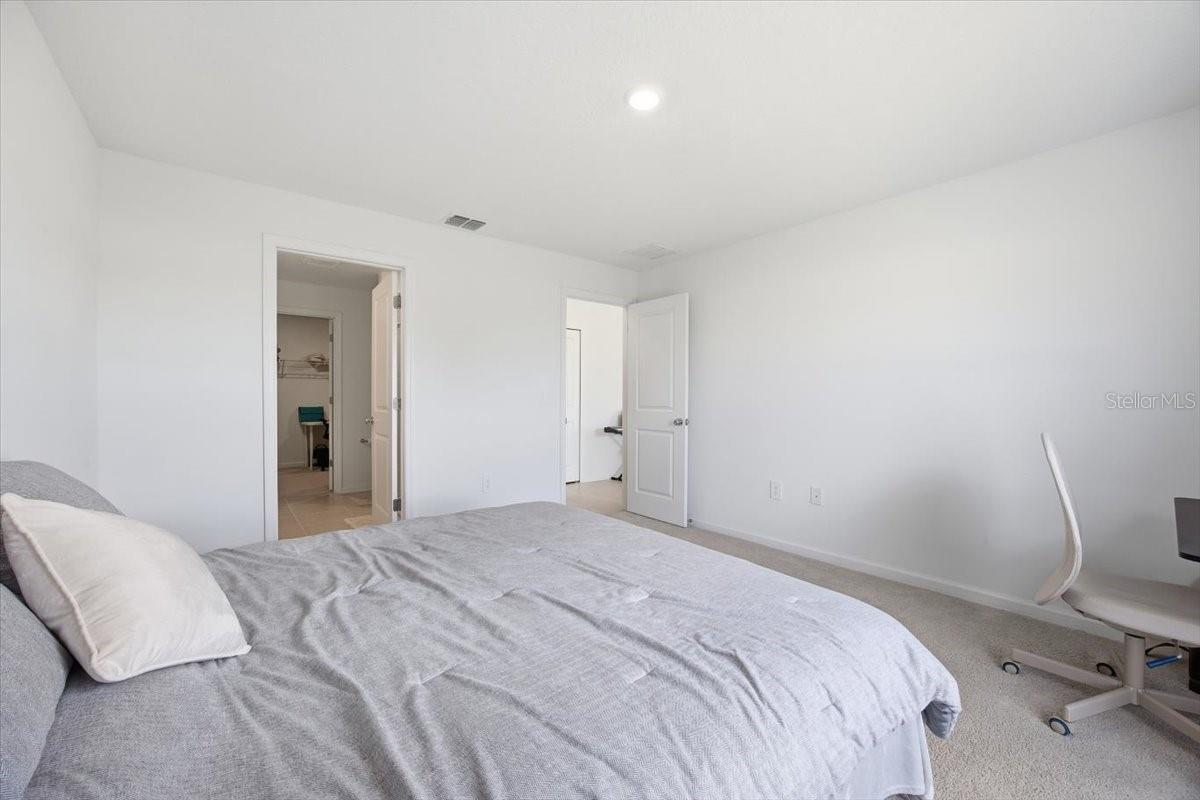 2350 MCKINLEY DR, LAKE WALES, FL, 33853