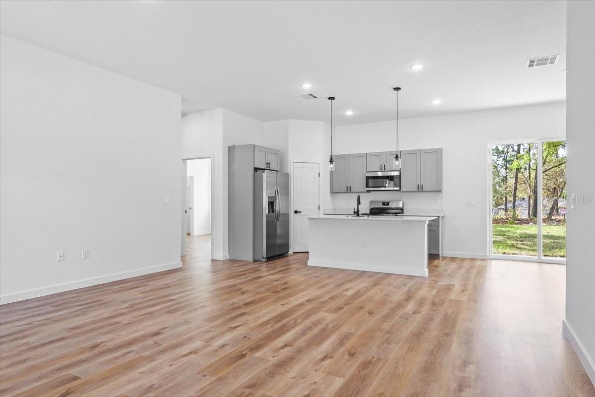 8677 N CIRCULAR WAY, CITRUS SPRINGS, FL, 34434