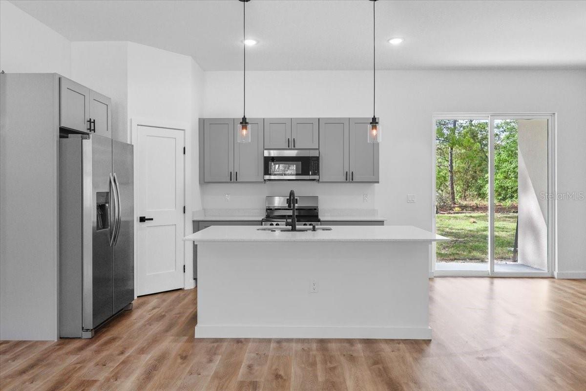 8677 N CIRCULAR WAY, CITRUS SPRINGS, FL, 34434