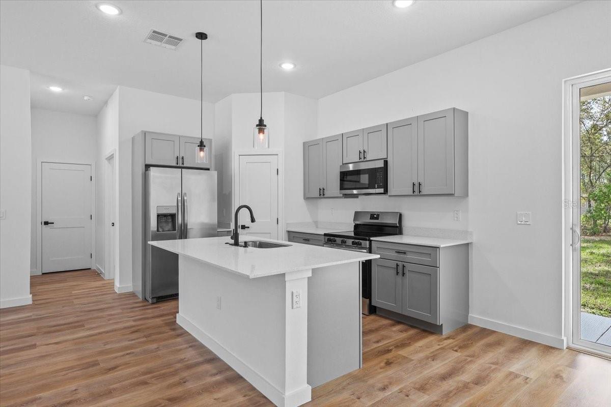 8677 N CIRCULAR WAY, CITRUS SPRINGS, FL, 34434