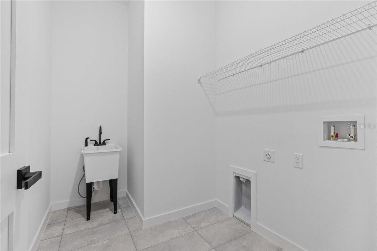 8677 N CIRCULAR WAY, CITRUS SPRINGS, FL, 34434