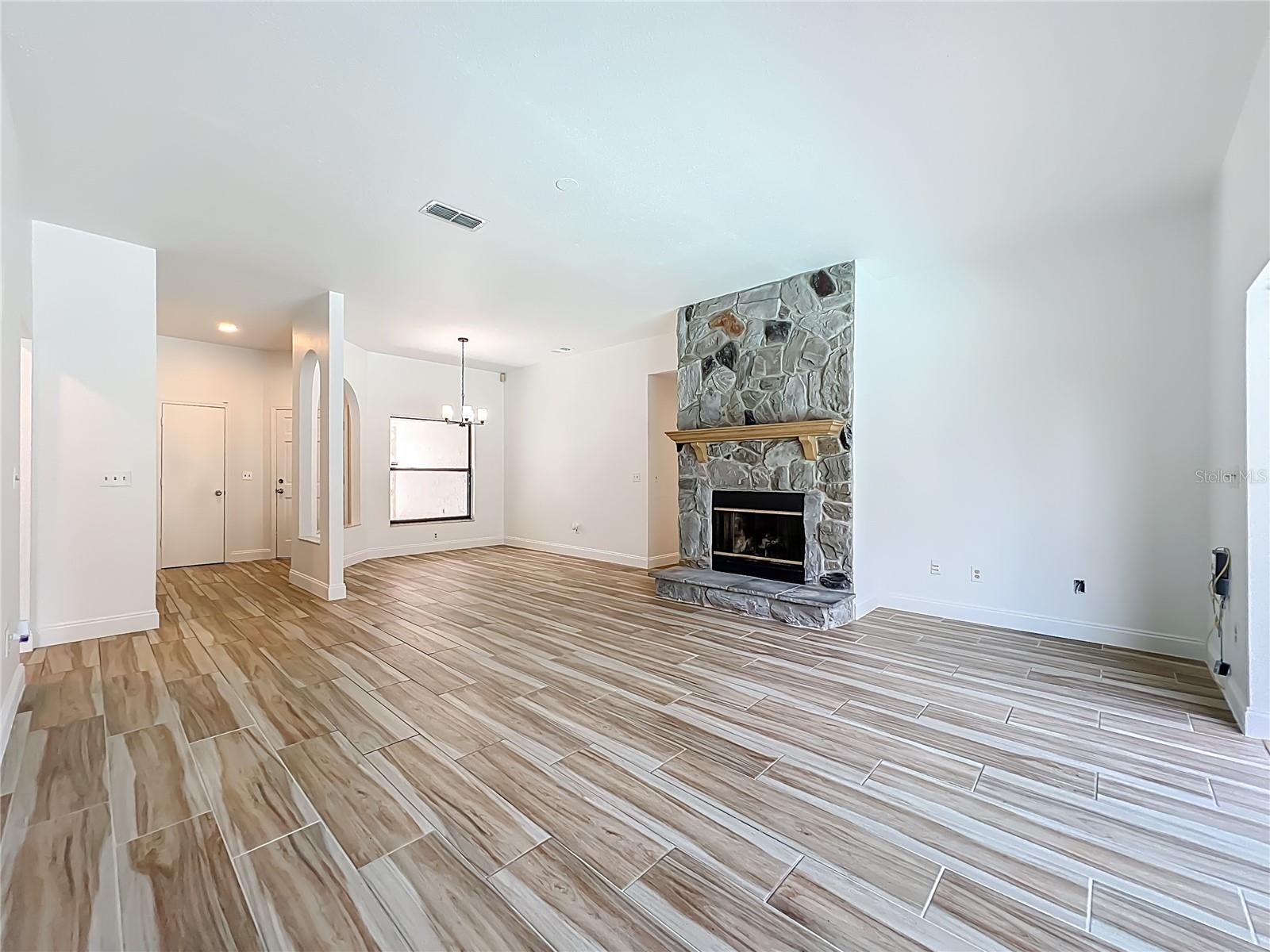 637 STARSTONE DR, LAKE MARY, FL, 32746