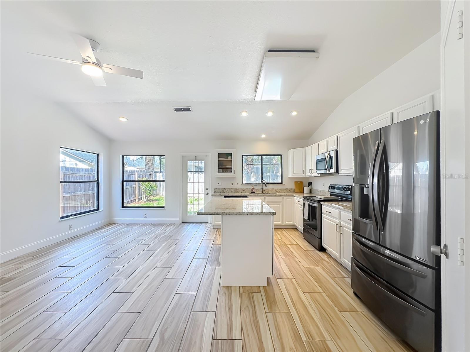 637 STARSTONE DR, LAKE MARY, FL, 32746