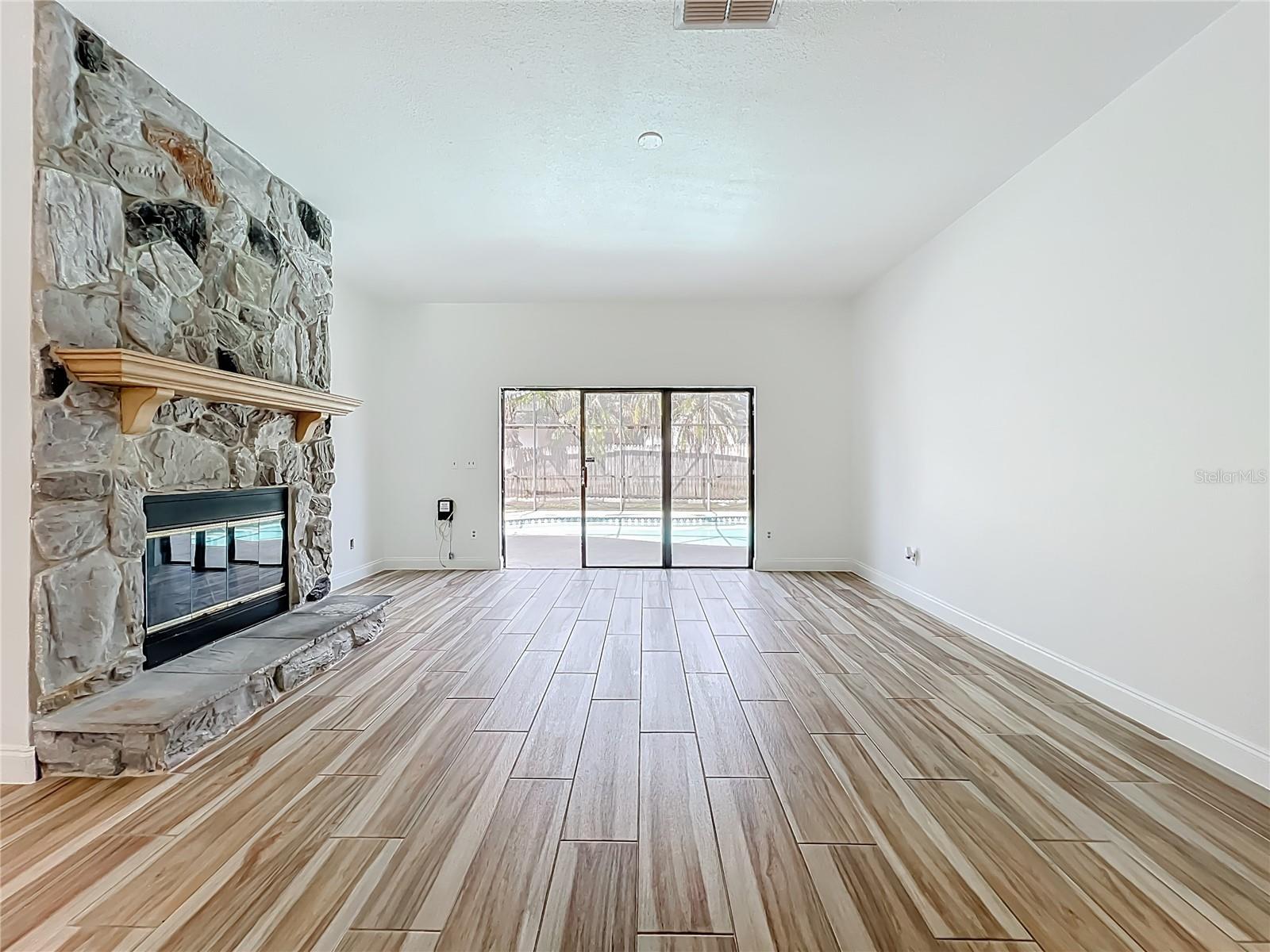 637 STARSTONE DR, LAKE MARY, FL, 32746