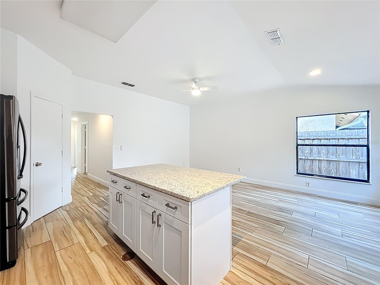 637 STARSTONE DR, LAKE MARY, FL, 32746