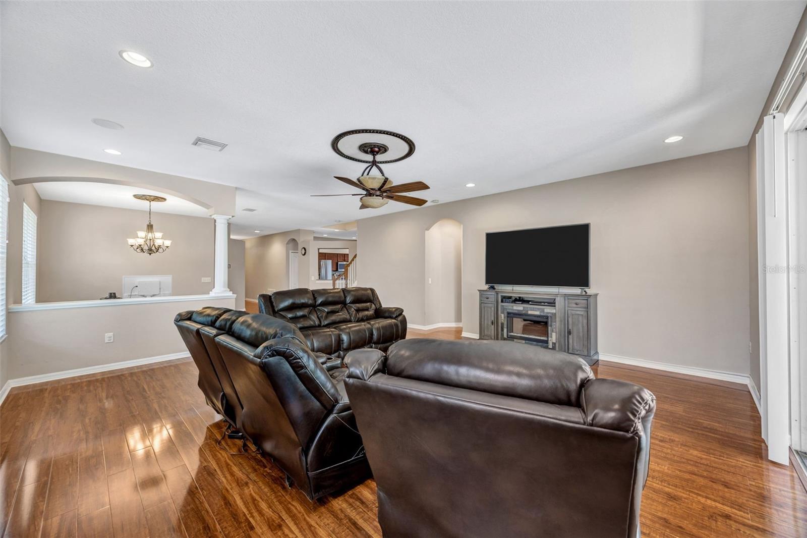 4017 WATERVILLE AVE, WESLEY CHAPEL, FL, 33543