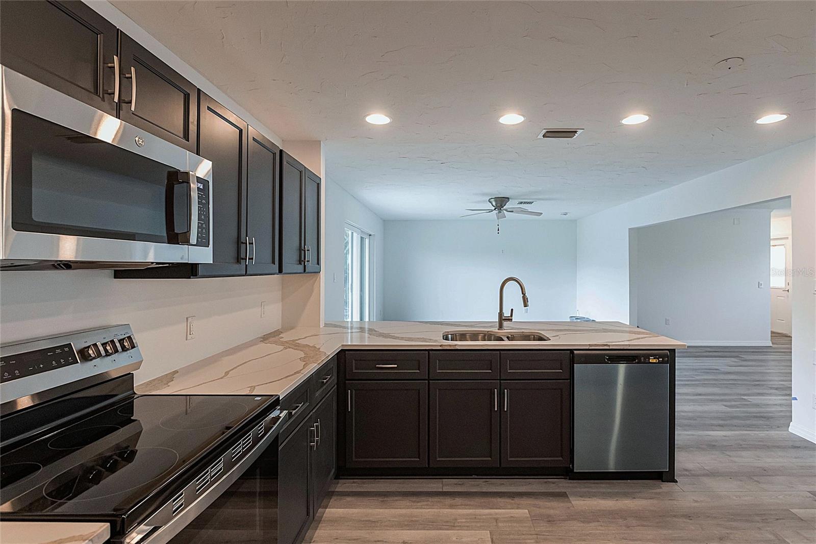 326 W GRACE ST, PUNTA GORDA, FL, 33950