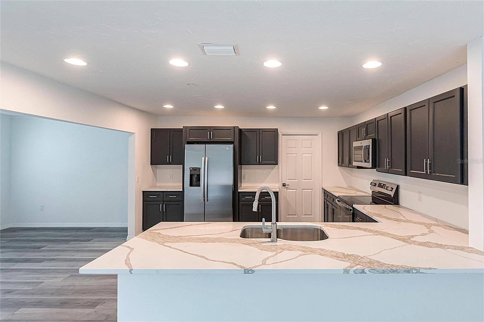 326 W GRACE ST, PUNTA GORDA, FL, 33950