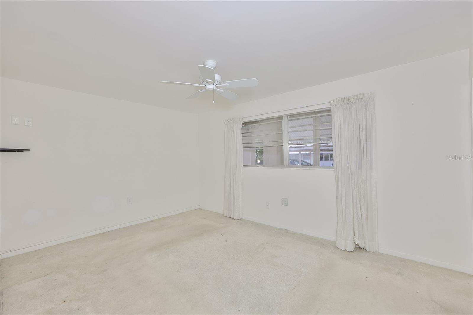 6100 21ST ST N #9, ST PETERSBURG, FL, 33714