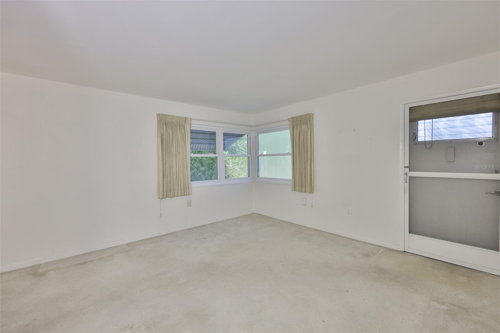 6100 21ST ST N #9, ST PETERSBURG, FL, 33714