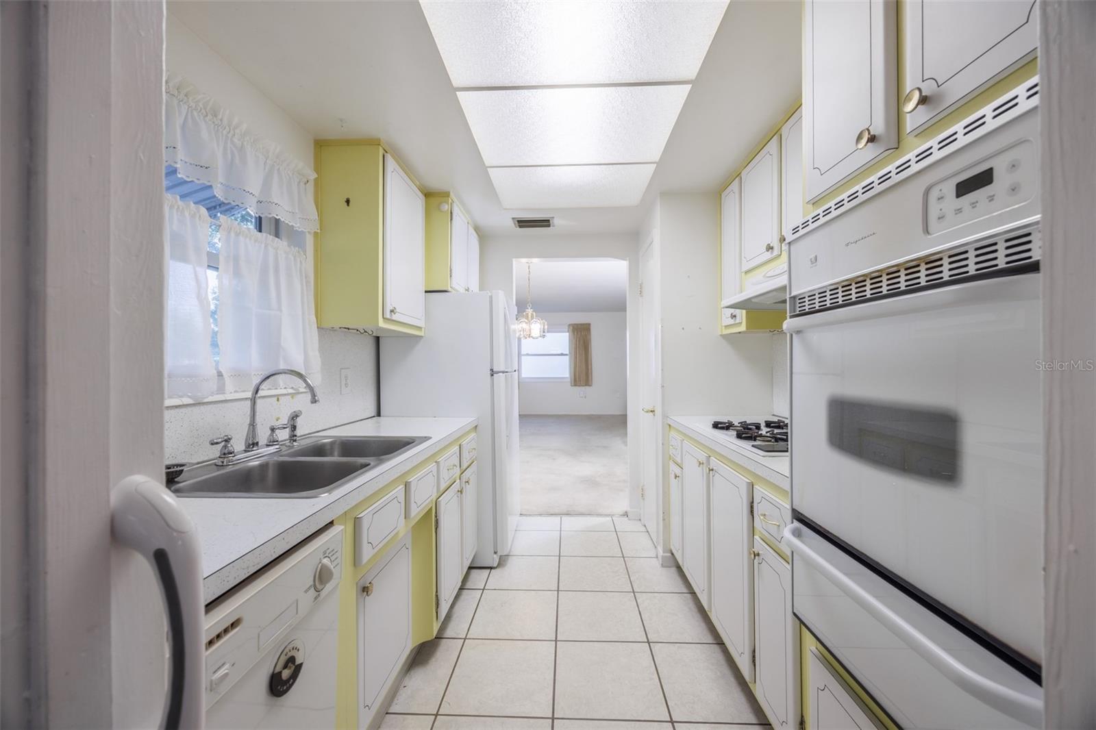 6100 21ST ST N #9, ST PETERSBURG, FL, 33714