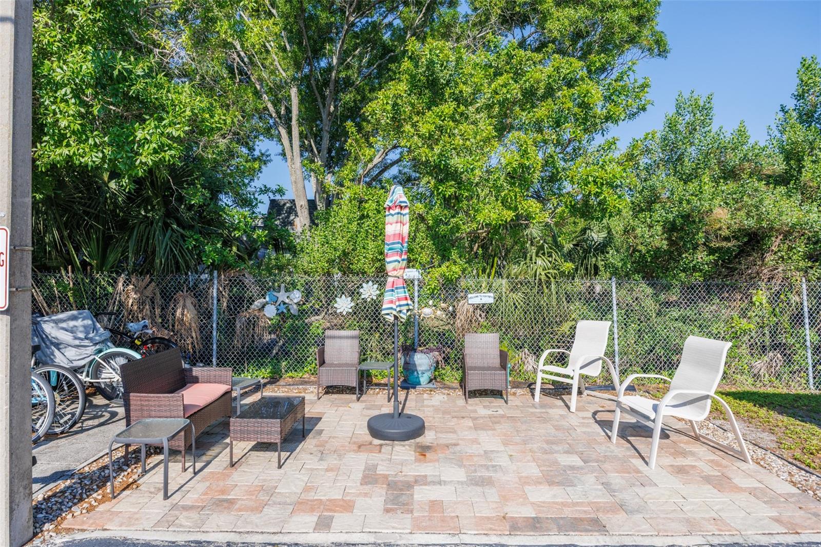 6100 21ST ST N #9, ST PETERSBURG, FL, 33714