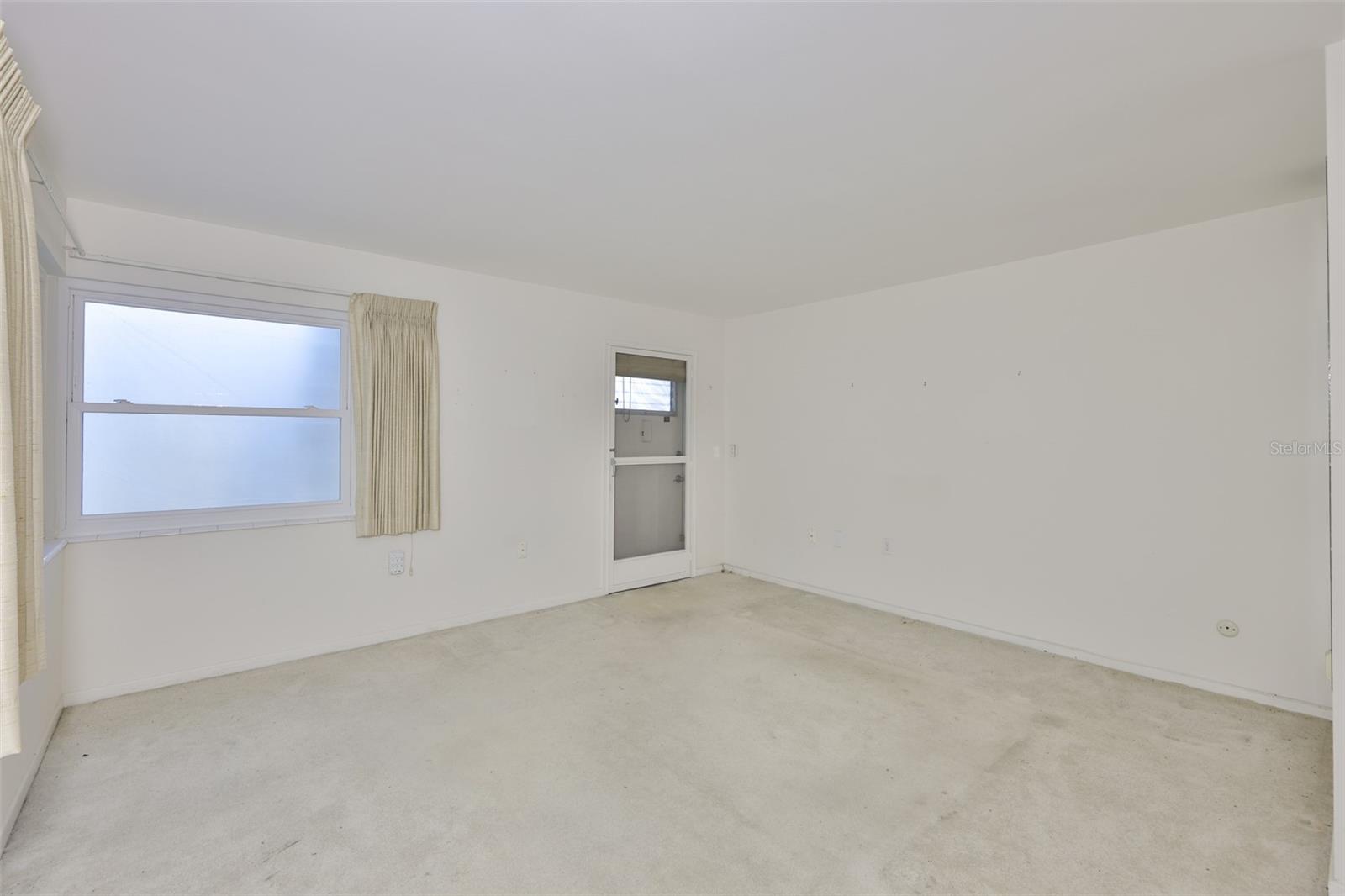 6100 21ST ST N #9, ST PETERSBURG, FL, 33714