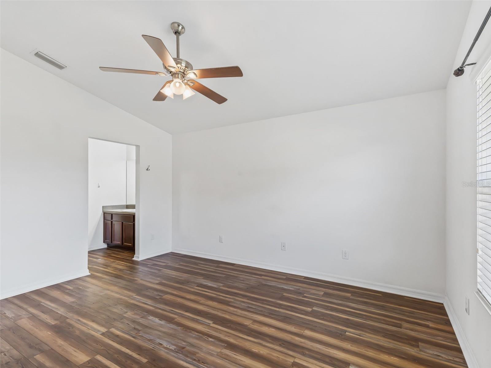 3046 NUTWOOD AVE, THE VILLAGES, FL, 32163