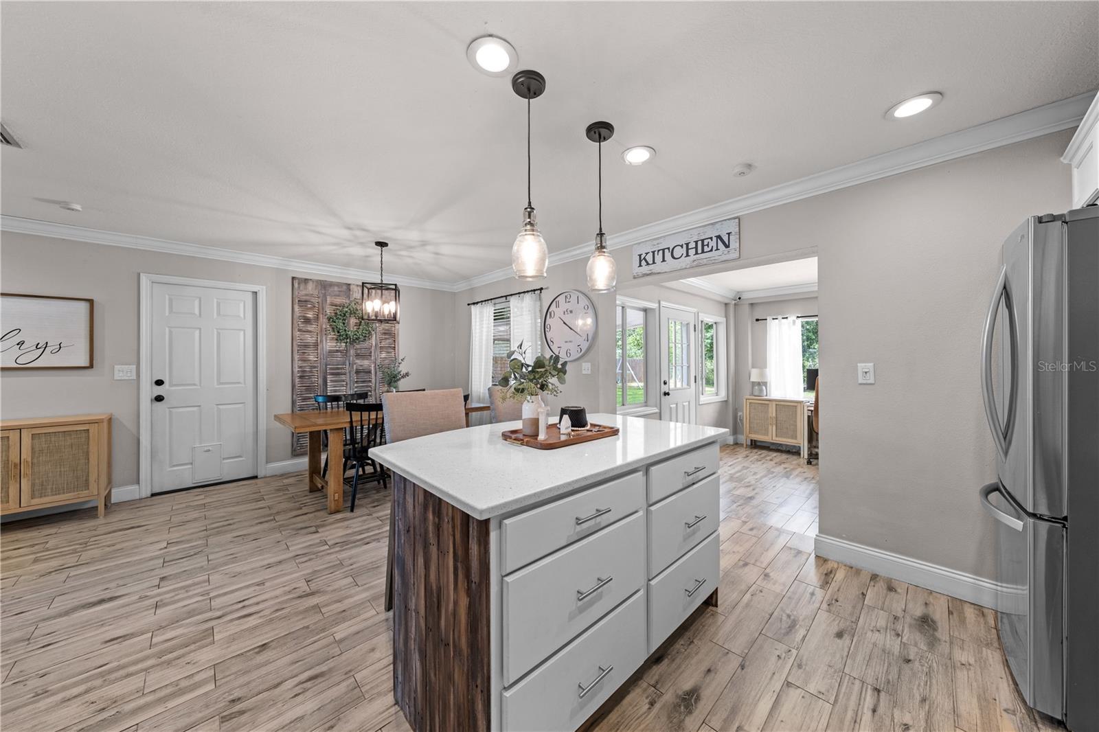 6137 BASS HIGHWAY, ST CLOUD, FL, 34771